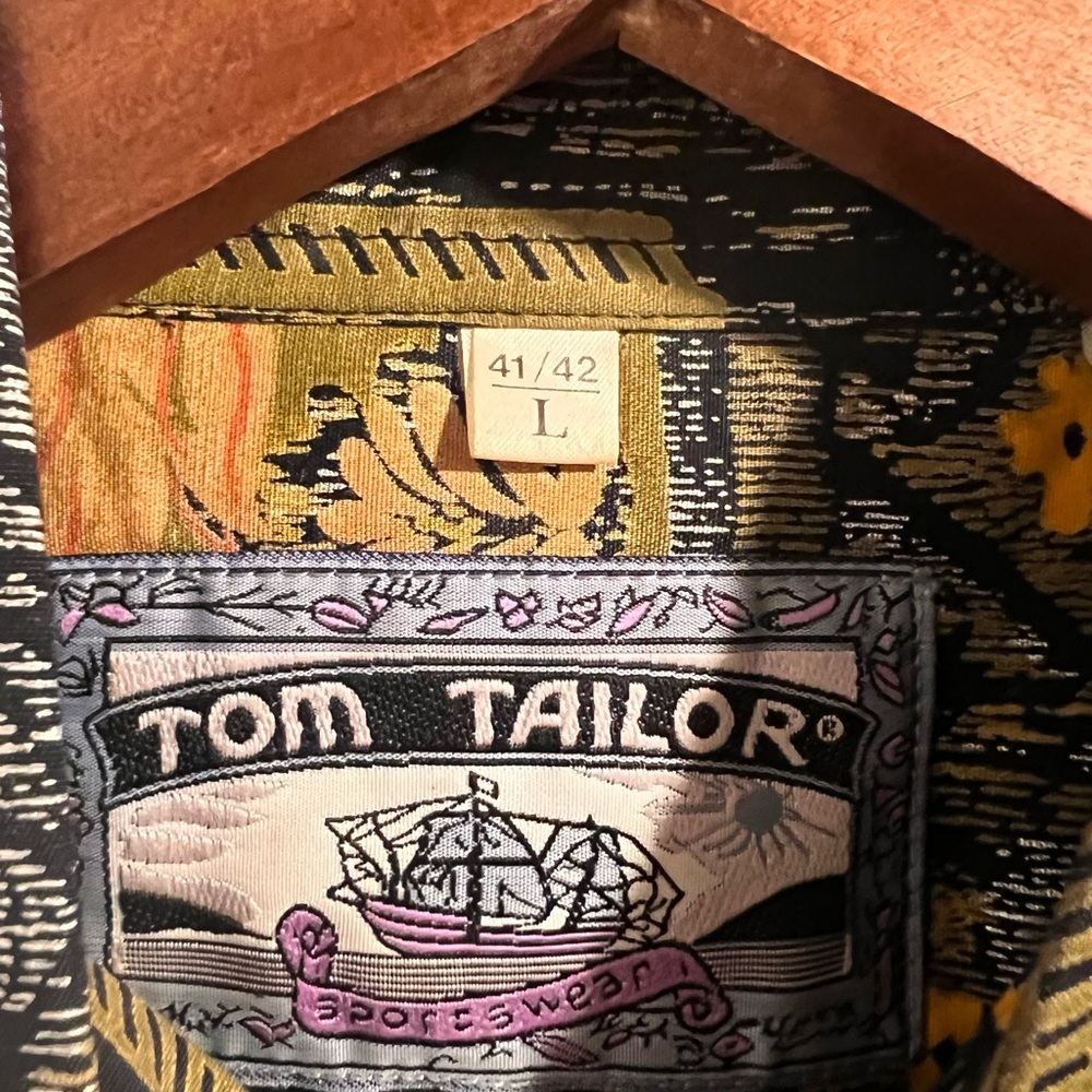 ✨Tom Tailor✨ NWOT long sleeve button down floral print multi color size L - Picture 2 of 3